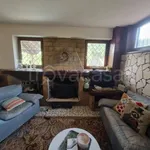 Rent 8 bedroom house of 300 m² in Quarto