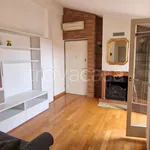 Rent 2 bedroom apartment of 55 m² in Milano