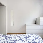 Rent a room in lisbon