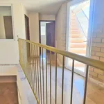 Alquilo 3 dormitorio casa de 350 m² en bormujos