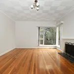 Rent 4 bedroom house in Balwyn North