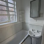 Rent 2 bedroom flat in Yorkshire And The Humber