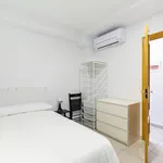 Alquilar 4 dormitorio apartamento en Granada