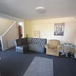 Rent 4 bedroom apartment in West Midlands