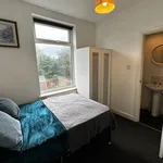 Rent 5 bedroom house in East Midlands