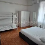 Rent 3 bedroom apartment of 100 m² in Latina