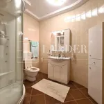 Rent 4 bedroom apartment of 209 m² in Bucuresti