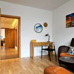 Rent 4 bedroom apartment of 99 m² in Poznan