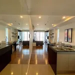 Rent 2 bedroom apartment of 200 m² in Bangkok