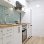 Rent 3 bedroom apartment in Madrid