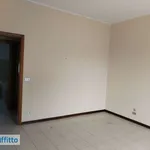 Affitto 5 camera appartamento di 111 m² in Catania