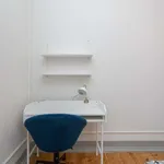 Rent a room in lisbon