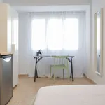 Rent a room in madrid