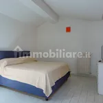 Rent 5 bedroom house of 580 m² in Rome