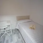 Alquilar 5 dormitorio apartamento en Valencia