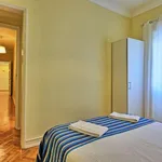 Rent 4 bedroom apartment in Lisbon