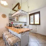 Rent 4 bedroom apartment of 130 m² in Comerio