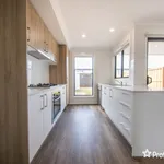 Rent 3 bedroom house in  Thornhill Park VIC 3335                        