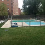 Rent 3 bedroom apartment in Madrid