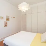 Rent a room in lisbon