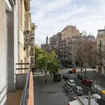 Rent 3 bedroom apartment of 79 m² in Barcelona