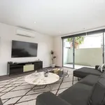 Rent 1 bedroom apartment in Melbourne