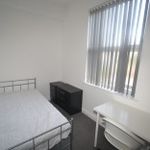 Rent 6 bedroom flat in Nottingham