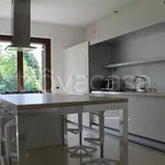 Rent 8 bedroom house of 750 m² in Bernareggio