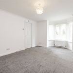 Rent 2 bedroom flat in Aberdeen