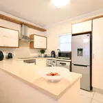 Rent 2 bedroom apartment of 113 m² in Bedfordview