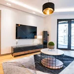 Rent 1 bedroom apartment of 52 m² in Budapest