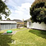 Rent 4 bedroom house in Oakleigh East