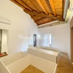 Rent 4 bedroom apartment of 85 m² in Palermo