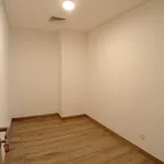 Rent 1 bedroom apartment of 73 m² in Dubai