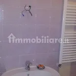 Rent 4 bedroom apartment of 100 m² in Bari