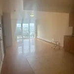 Rent 3 bedroom apartment in Far Rockaway