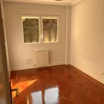 Alquilo 4 dormitorio apartamento de 220 m² en Alcobendas