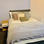 Rent 5 bedroom house in Yorkshire And The Humber