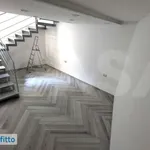 Affitto 2 camera appartamento di 50 m² in Naples