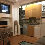 Rent 1 bedroom apartment of 40 m² in Napoli