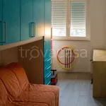 Rent 4 bedroom apartment of 95 m² in Milano