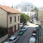 Rent 3 bedroom apartment of 76 m² in Grenoble