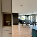 Miete 5 Schlafzimmer wohnung von 145 m² in München