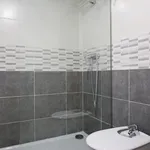 Rent 2 bedroom apartment of 70 m² in Málaga