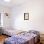 Rent a room in lisbon