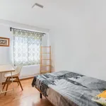 Alquilo 6 dormitorio apartamento de 75 m² en Valencia