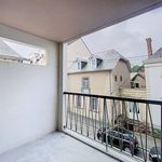 Rent 3 bedroom apartment of 65 m² in Laval