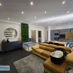 Affitto 3 camera appartamento di 78 m² in Naples