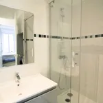 Rent 1 bedroom apartment of 16 m² in Paris