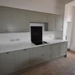 Rent 5 bedroom house in Melton